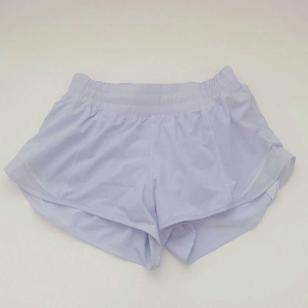 LULULEMON SHORTS SIZE 4